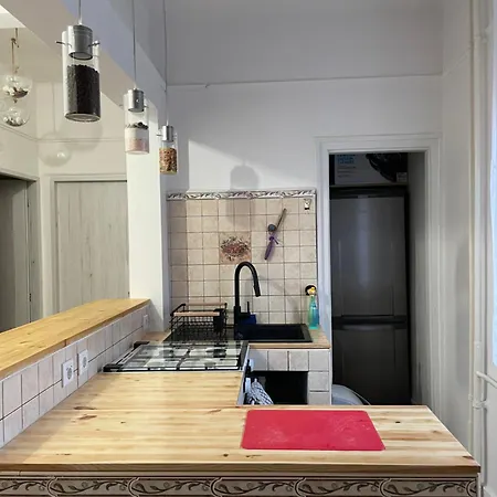 Budabeds * بودابست